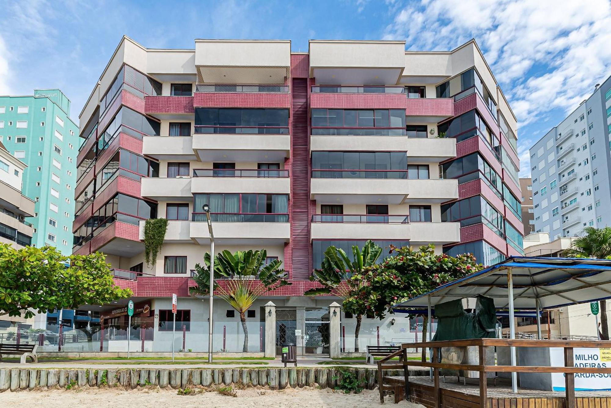 Apto Pe Na Areia Vista Mar Em Meia Praia Evb308 Itapema Kültér fotó